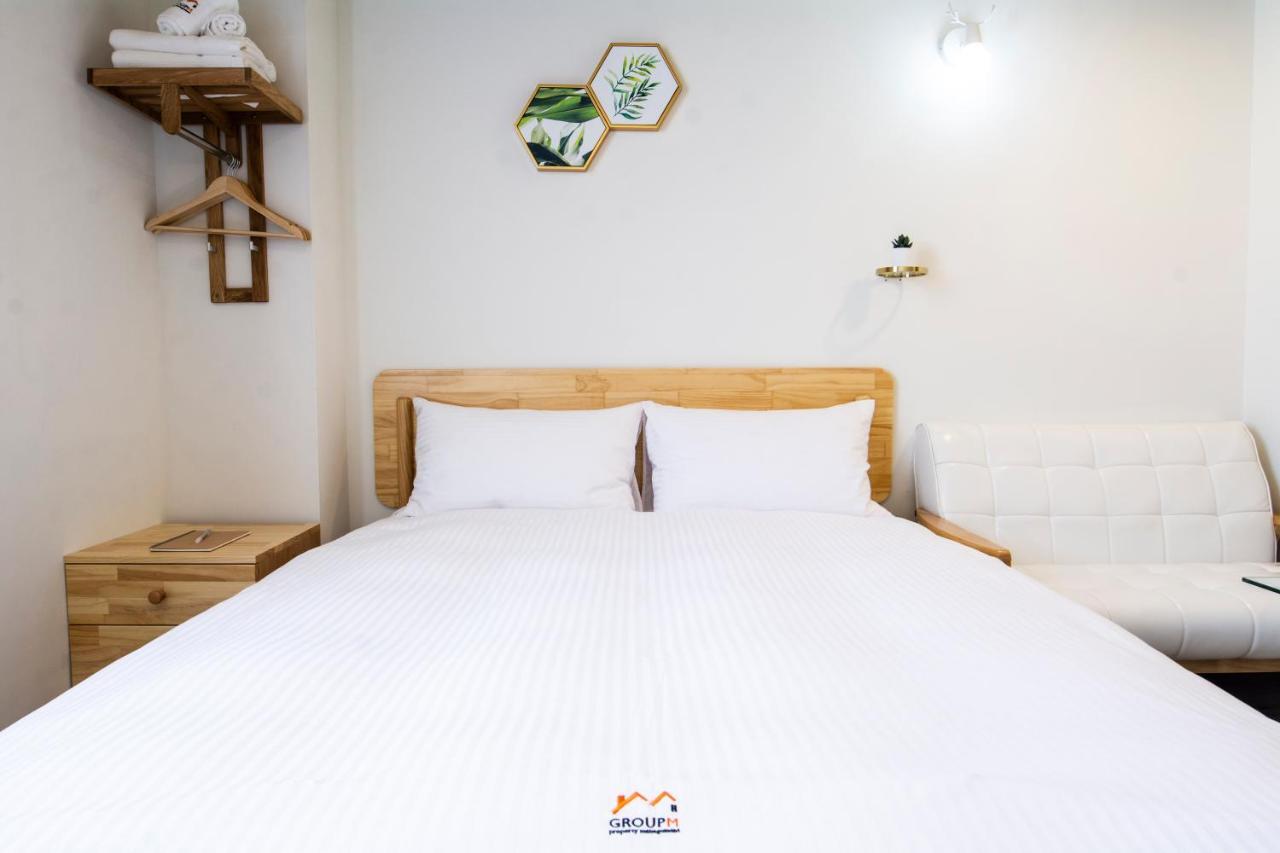 See U Apartment Tainan Bagian luar foto
